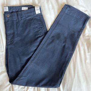 GAP MENS NAVY ESSENTIAL KHAKI SLIM